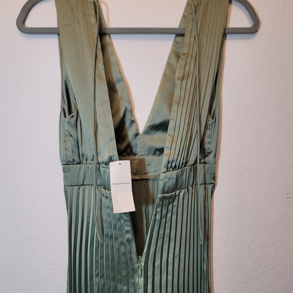 NWT Abercrombie & Fitch Giselle Pleated Jumpsuit Size XXSP - Green - Picture 5 of 11
